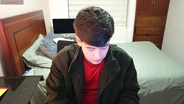 tightncuteass online show from October 18, 12:04 am