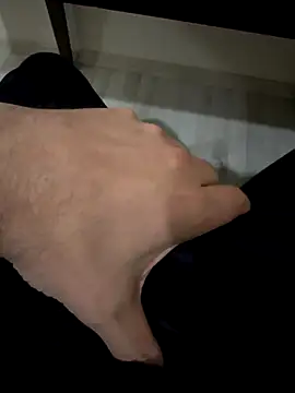 LAZ3R1 online show from December 1, 2:14 am