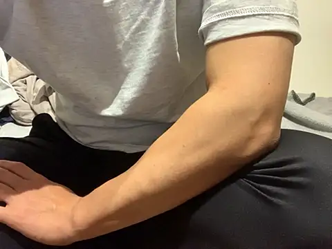 sa to shi  online show from November 27, 10:41 am