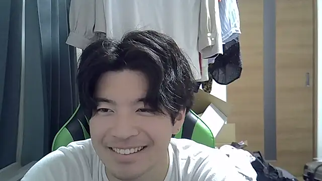 aokunvvv online show from October 7, 5:17 pm