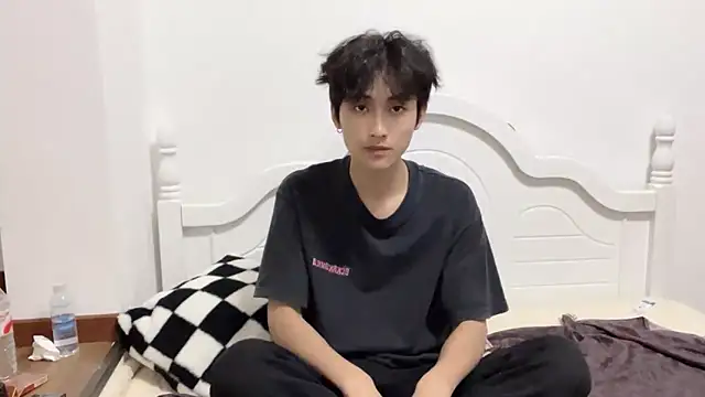 Snapshot of yangyang-2563 chatting on October 9, 2:55 pm yangyang-2563 online show from October 9, 2:55 pm