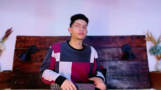 JhosuaVega online show from March 11, 3:46 am