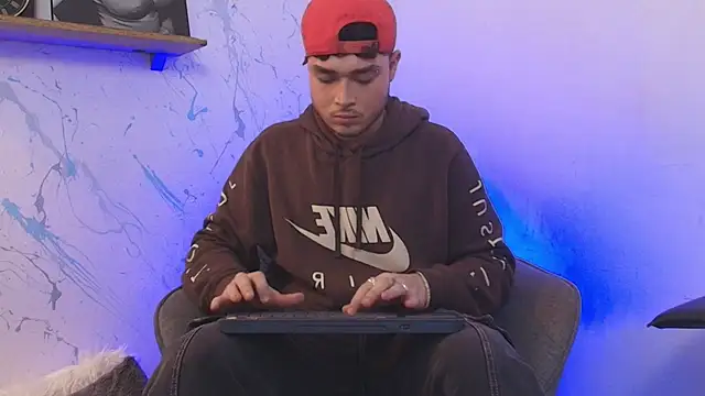 SALVATORE MULLER1 online show from October 25, 1:51 am