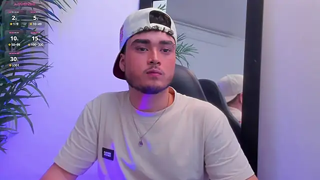 SALVATORE MULLER1 online show from November 5, 10:01 pm