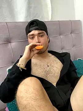 SALVATORE MULLER1 online show from October 23, 11:19 pm