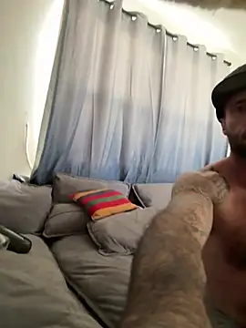 skip69xxx online show from April 16, 11:18 pm