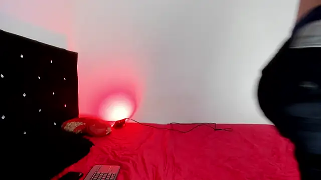 maykel and mike online show from January 14, 2:44 pm