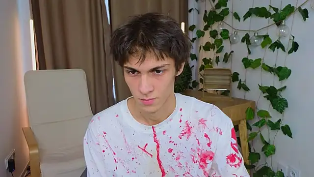 va1ora online show from October 18, 12:32 pm