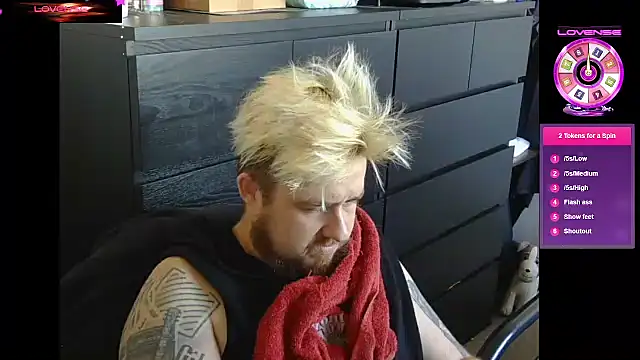 ThatAltGuy online show from September 29, 8:35 am