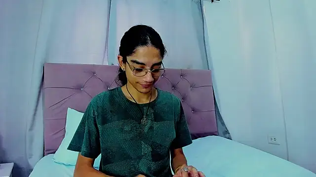 EthanBlackwoodd online show from February 2, 7:55 pm