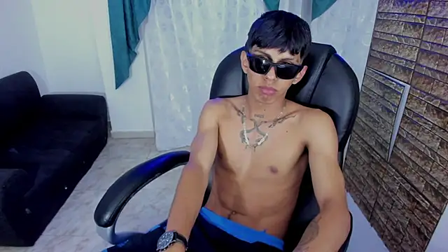 Snapshot of Axeel_Boy chatting on September 17, 4:24 am Axeel Boy online show from September 17, 4:24 am
