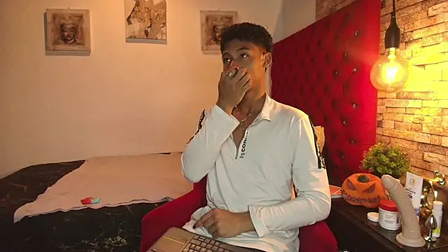 CoffeNaughty nom online show from October 16, 3:25 am