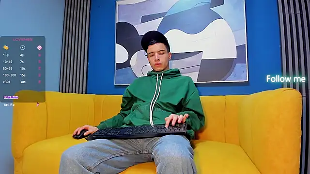 kevinn blue1 online show from October 2, 11:31 pm