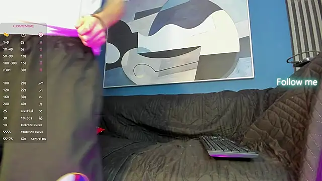 kevinn blue1 online show from October 9, 8:25 pm