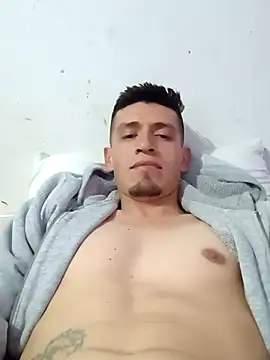 Snapshot of Andyvergagrande chatting on September 20, 6:24 am Andyvergagrande online show from September 20, 6:24 am