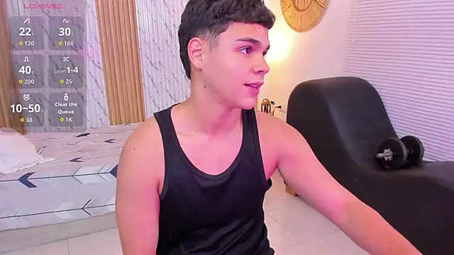 Snapshot of james_jonnes chatting on September 27, 8:17 pm james jonnes online show from September 27, 8:17 pm