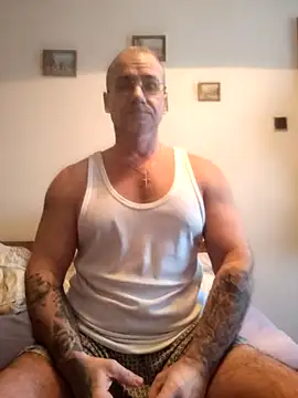 chcem1975 online show from January 7, 9:47 am