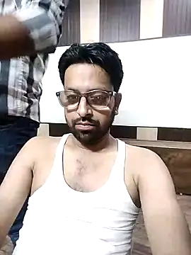 Snapshot of mohsin99272 chatting on September 19, 2:28 pm mohsin99272 online show from September 19, 2:28 pm