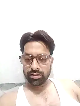Snapshot of mohsin99272 chatting on October 1, 7:12 am mohsin99272 online show from October 1, 7:12 am