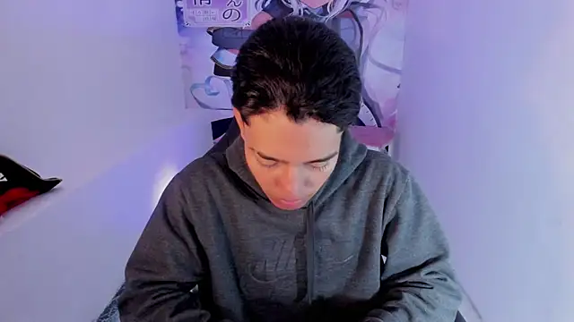 Hunteer Boy online show from November 5, 1:02 pm