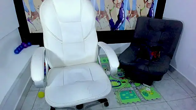 Hunteer Boy online show from September 29, 7:43 pm