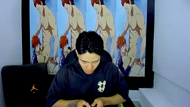 Hunteer Boy online show from October 26, 4:03 am