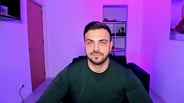 Jace Thorne online show from November 17, 5:21 am