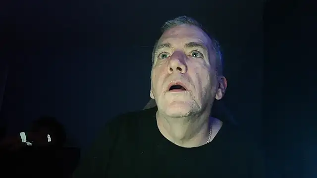 Sex and loves online show from April 7, 5:18 am