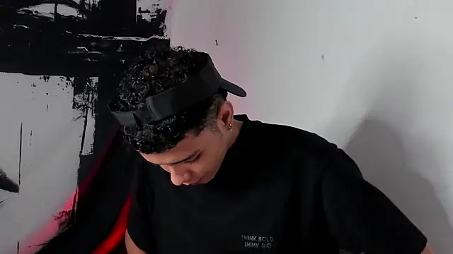 Avaggi online show from October 14, 9:22 pm