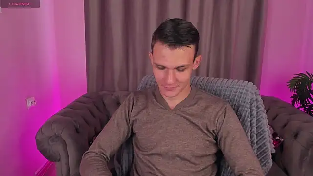 AdamGold01 online show from September 23, 8:13 am