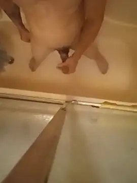 Skitzoboi102 online show from November 28, 6:43 pm