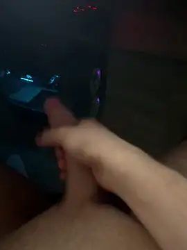 jstntz online show from March 2, 10:39 pm