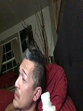 countryboi2002 online show from December 15, 6:54 am