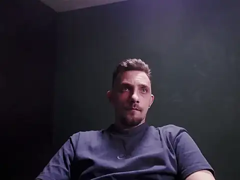 guesswhatbitch online show from November 20, 5:51 am