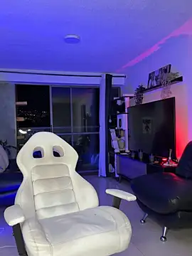 DiagoRockfield online show from November 2, 1:54 am