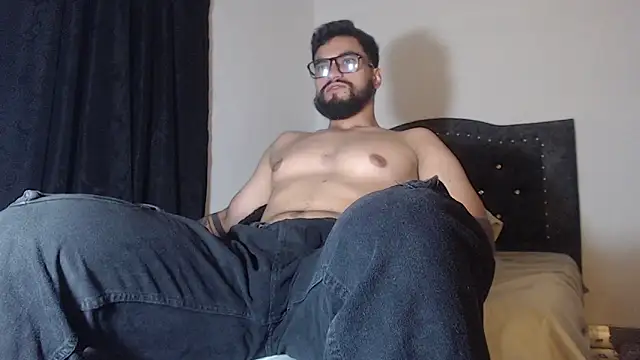 Chrys harris77 online show from April 9, 1:47 am