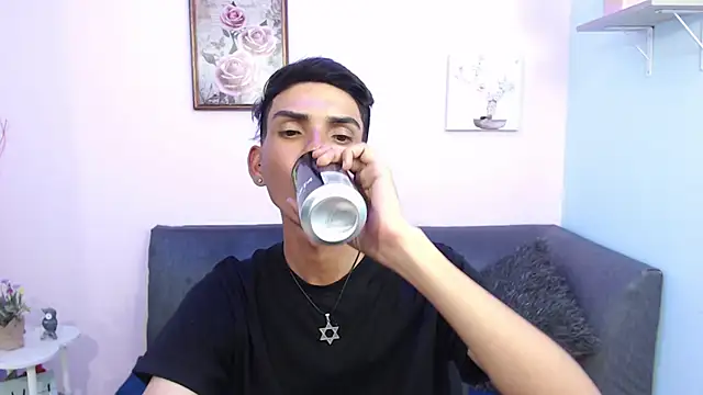 David 925  online show from October 8, 4:28 am