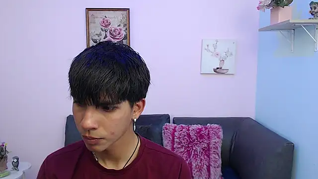 Snapshot of David_925_ chatting on September 28, 4:10 am David 925 online show from September 28, 4:10 am