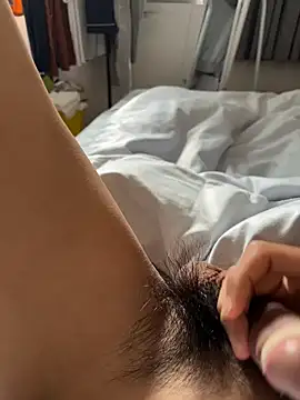 leeyoung  online show from October 28, 3:20 am