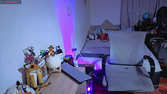 ryden 01 online show from March 20, 1:20 am