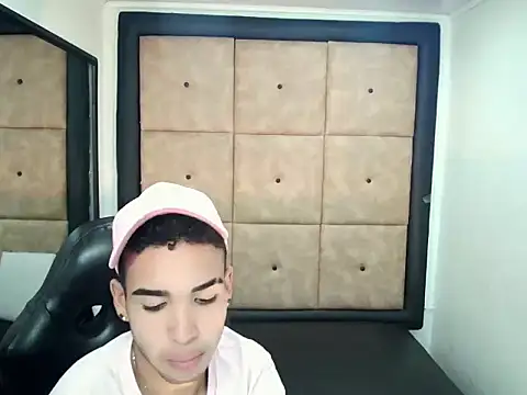 PatrickXX 1 online show from October 2, 2:26 am