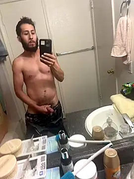 YawledHominid online show from October 5, 9:19 pm