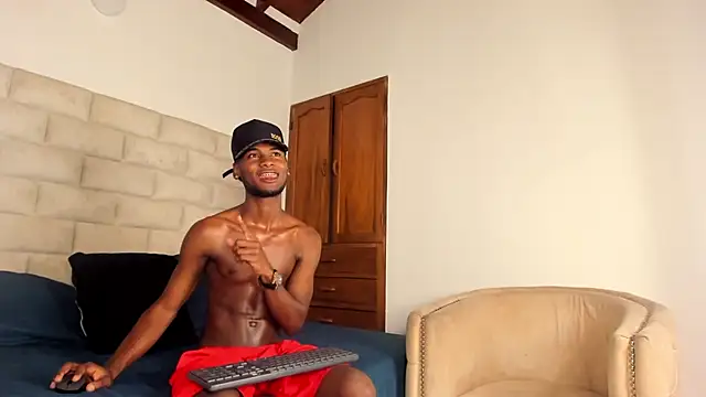 BennBrown online show from September 21, 8:53 pm