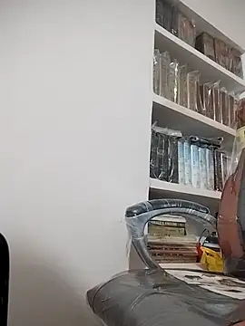 irishhh01 online show from October 18, 7:19 pm