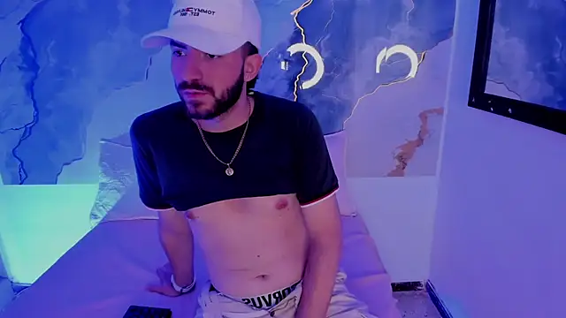 bastian12   online show from October 5, 4:38 am
