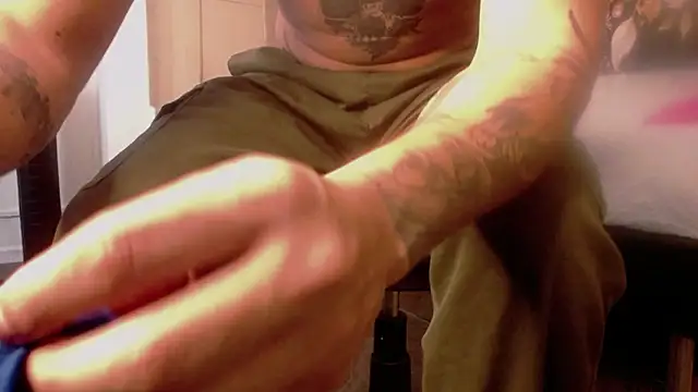 mike wills3 online show from November 10, 12:32 pm