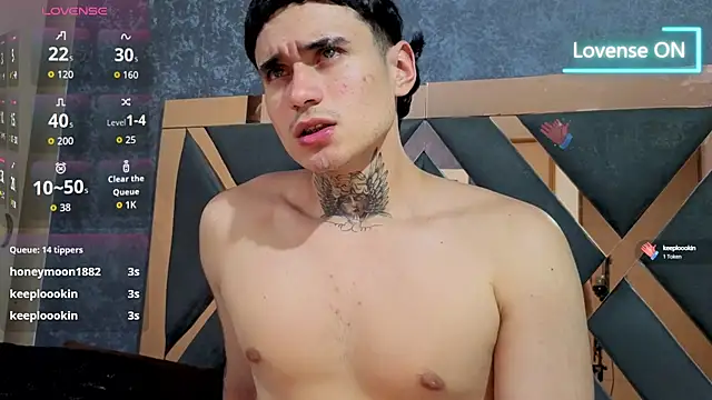 owen desmond online show from October 13, 2:39 am