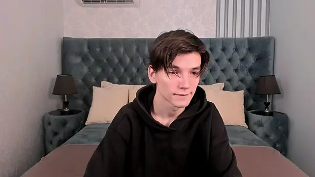 alfred joness online show from November 23, 7:30 am