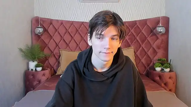 alfred joness online show from October 29, 7:22 am