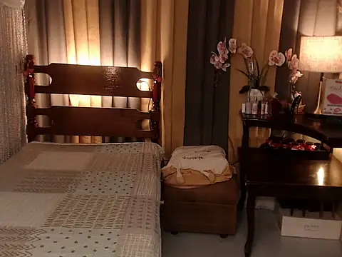 Jastine hunk online show from January 10, 6:40 am